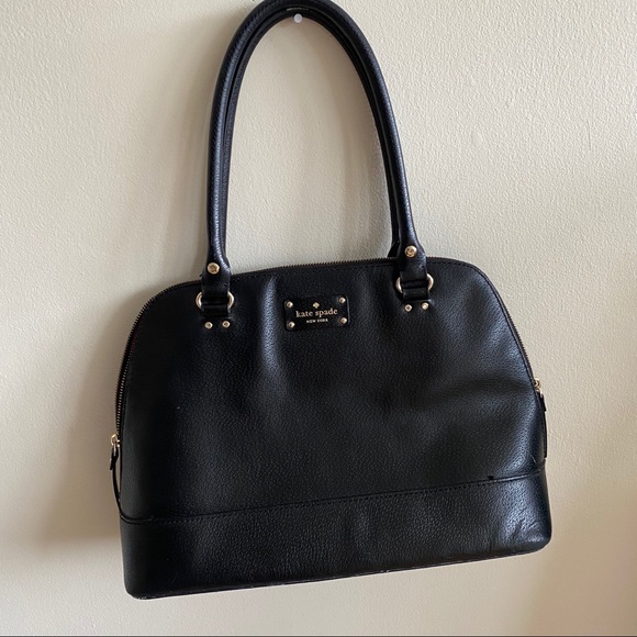 kate spade Handbags - Kate Spade Genuin Leather Black Shoulder Purse